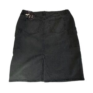 Ava & Viv black Jean skirt size 17